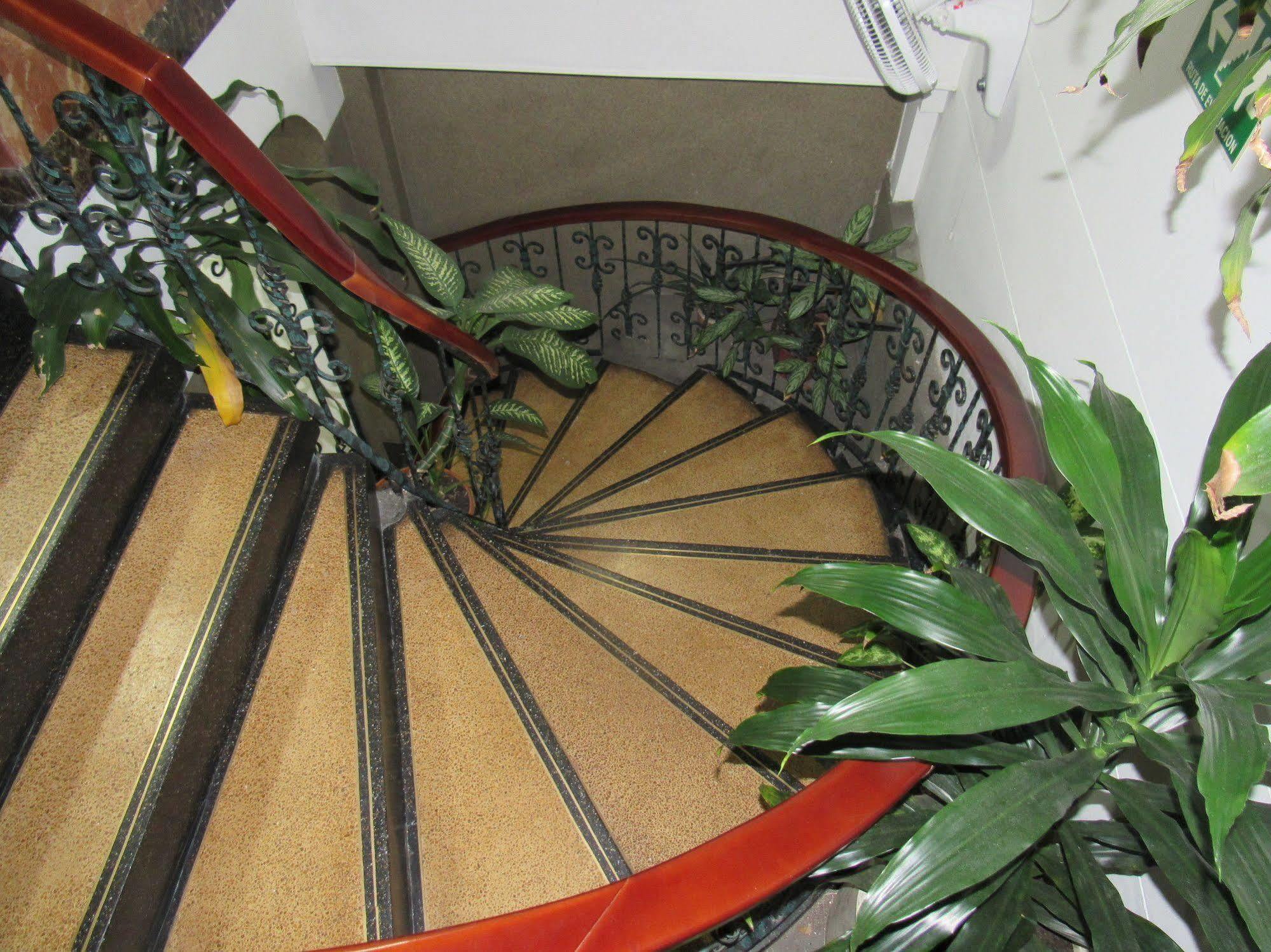 Hotel Ejecutivo Перейра Екстериор снимка